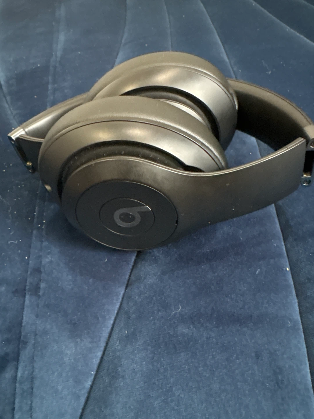 Beats Studio Pro Like New - photo 2