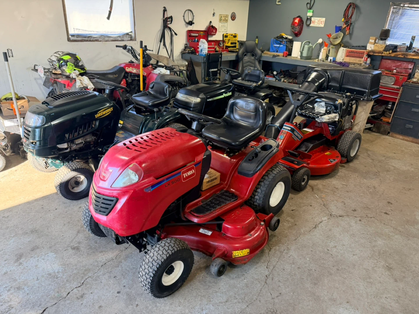 Lawn tractors for sale - photo 4