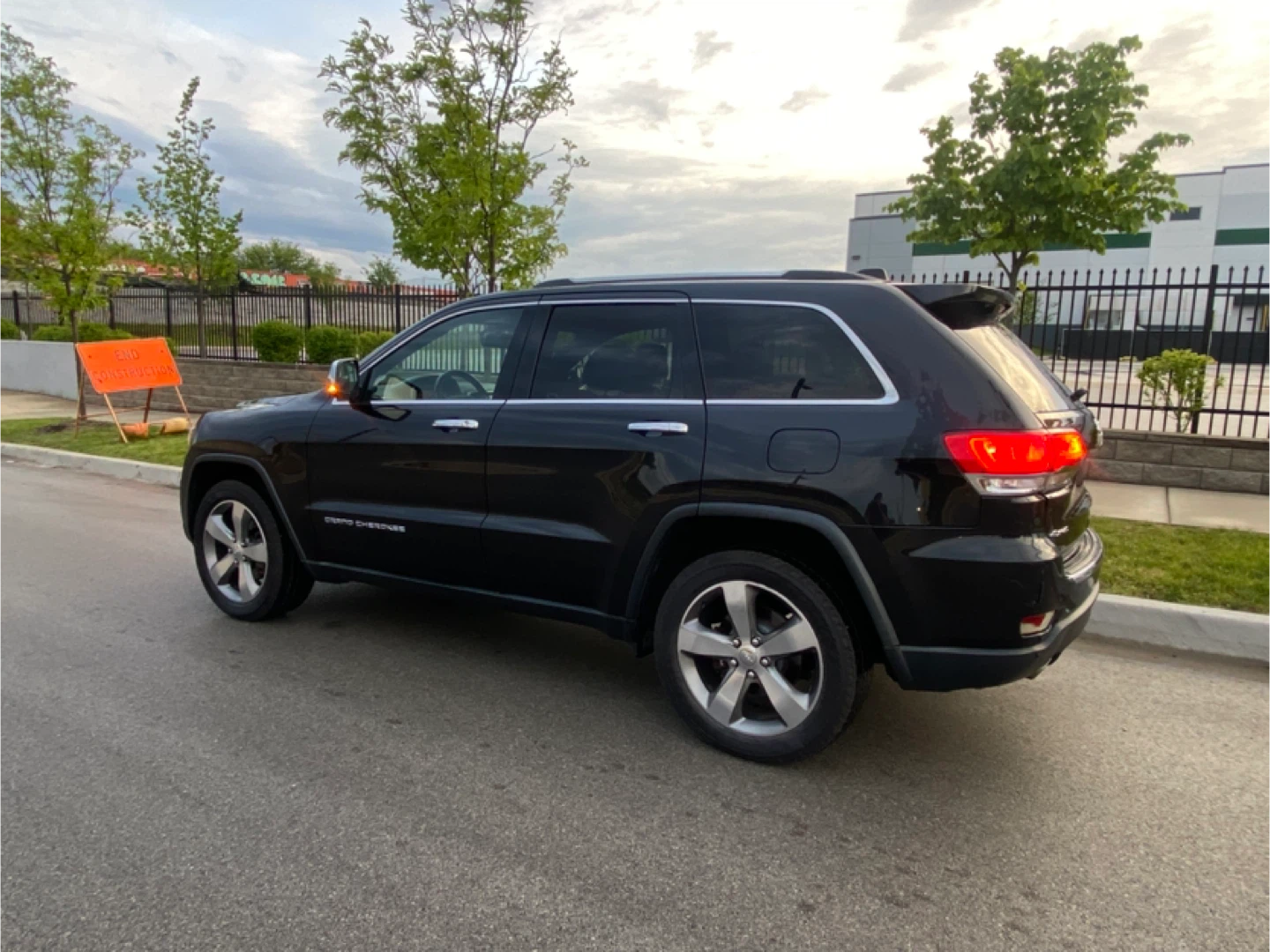 2014 JEEP GRAND CHEROKEE - photo 2