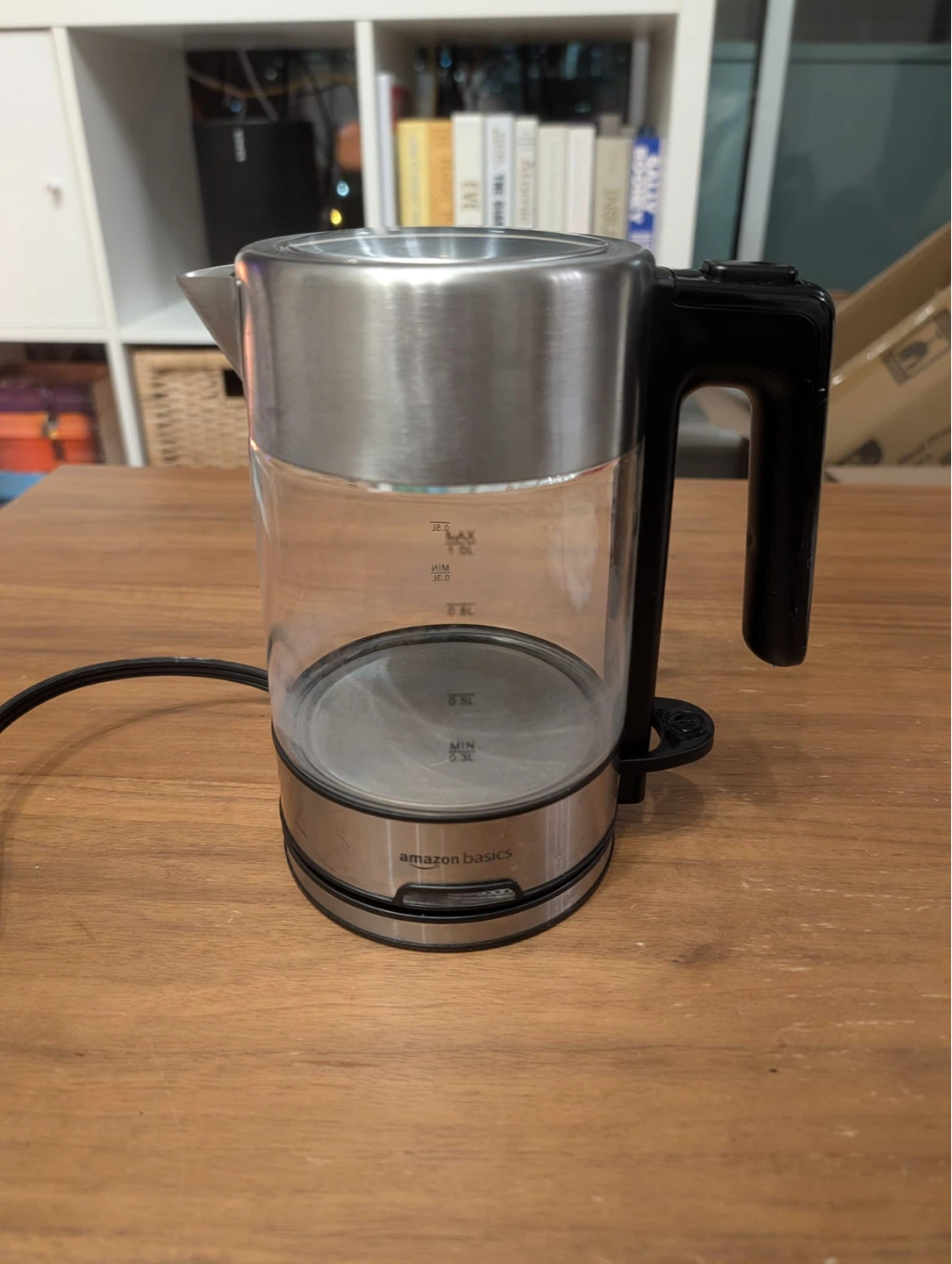 Amazon Basics Glass Electric Kettle