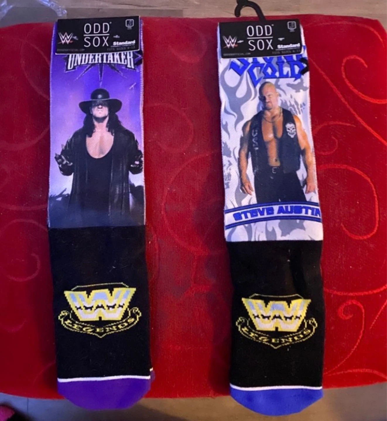 Odd Sox WWE Undertaker & Stone Cold Socks - Size 6-13 - photo 4