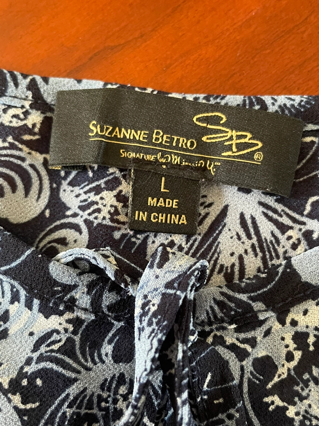 Suzanne Betro Women's Blouse Size L - photo 2