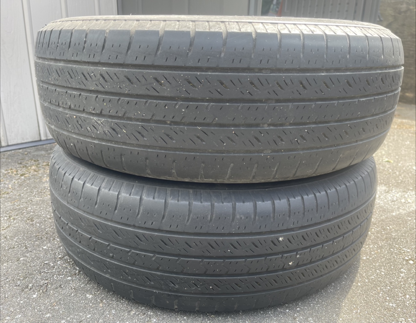 225/65R17 Tires