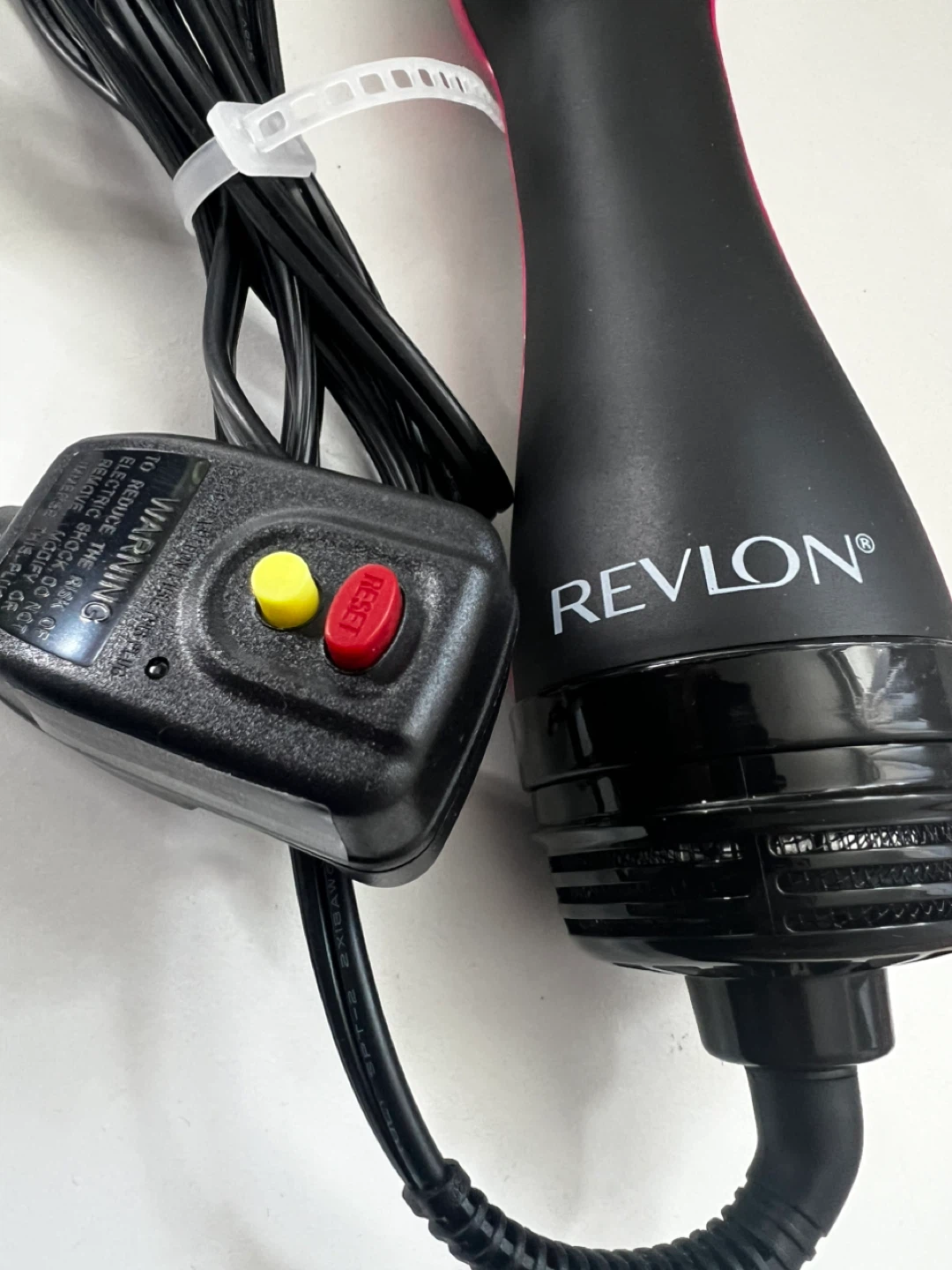 Revlon Root Booster Hair Dryer Brush - photo 3