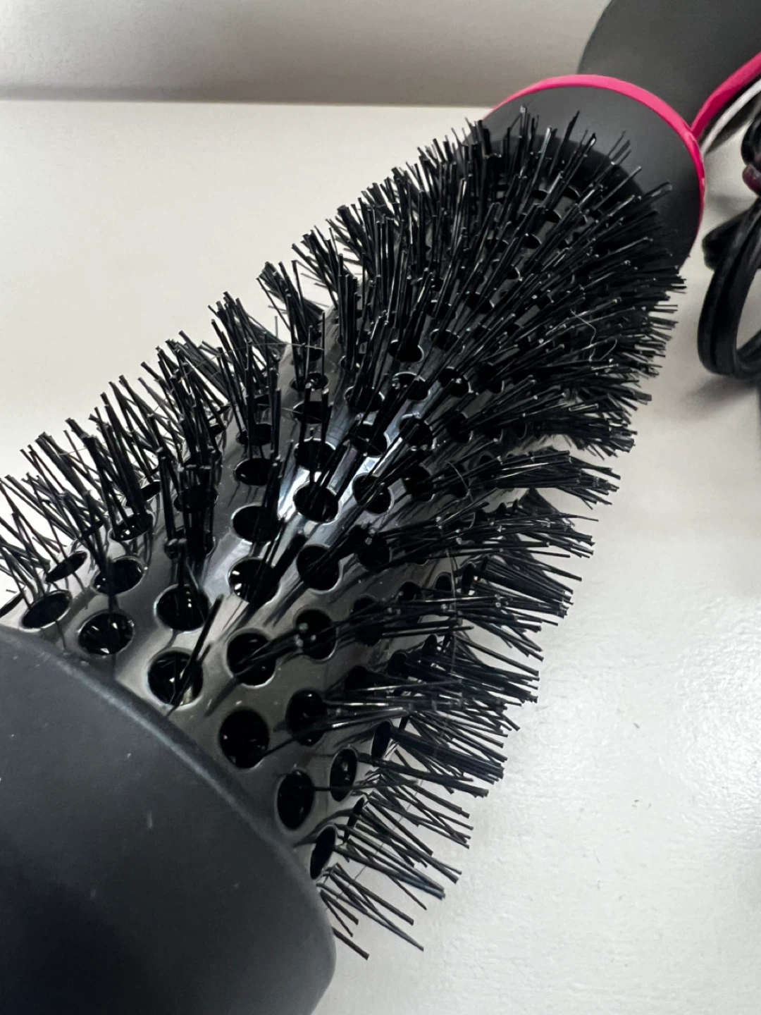 Revlon Root Booster Hair Dryer Brush - photo 2