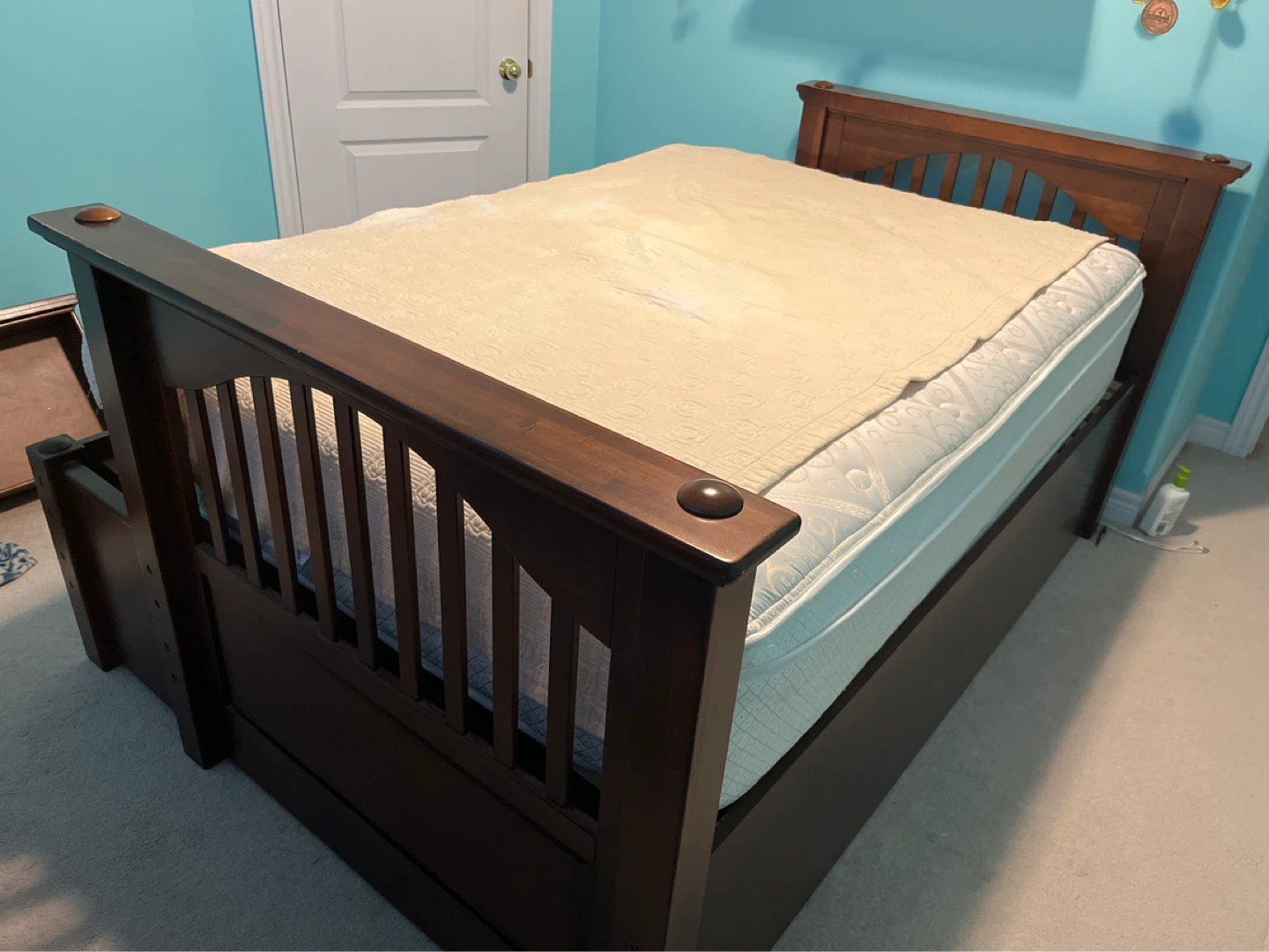 Wooden bunker Bed Frame with Drawers and mattress