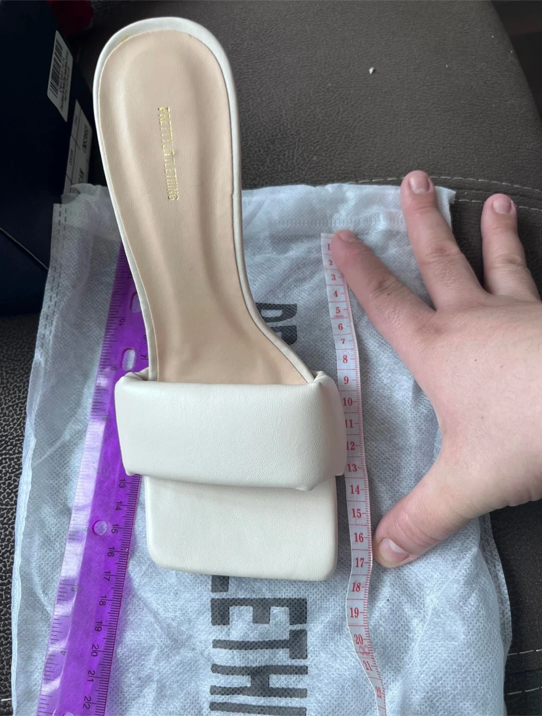 PrettyLittleThing Cream Square Toe Heeled Mules - photo 3