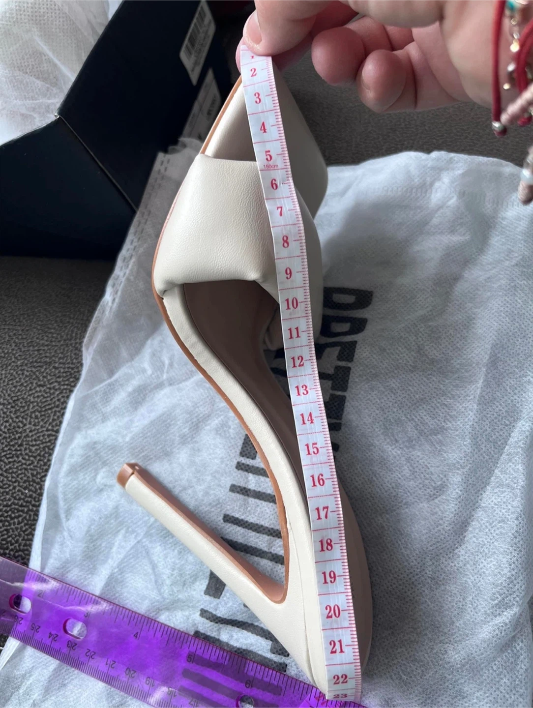 PrettyLittleThing Cream Square Toe Heeled Mules - photo 2
