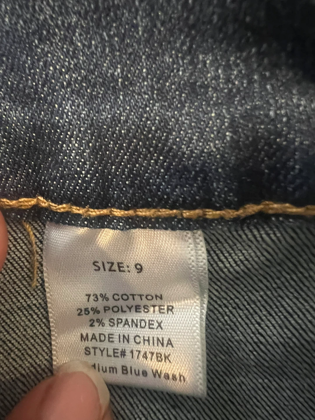 Fashion Nova Ripped High-Waisted Jeans Size 9 - photo 2