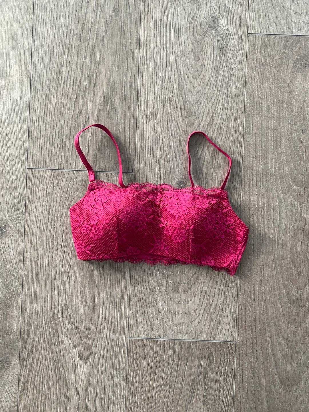 Victoria’s Secret Lace Straight-Neck Lounge Bra