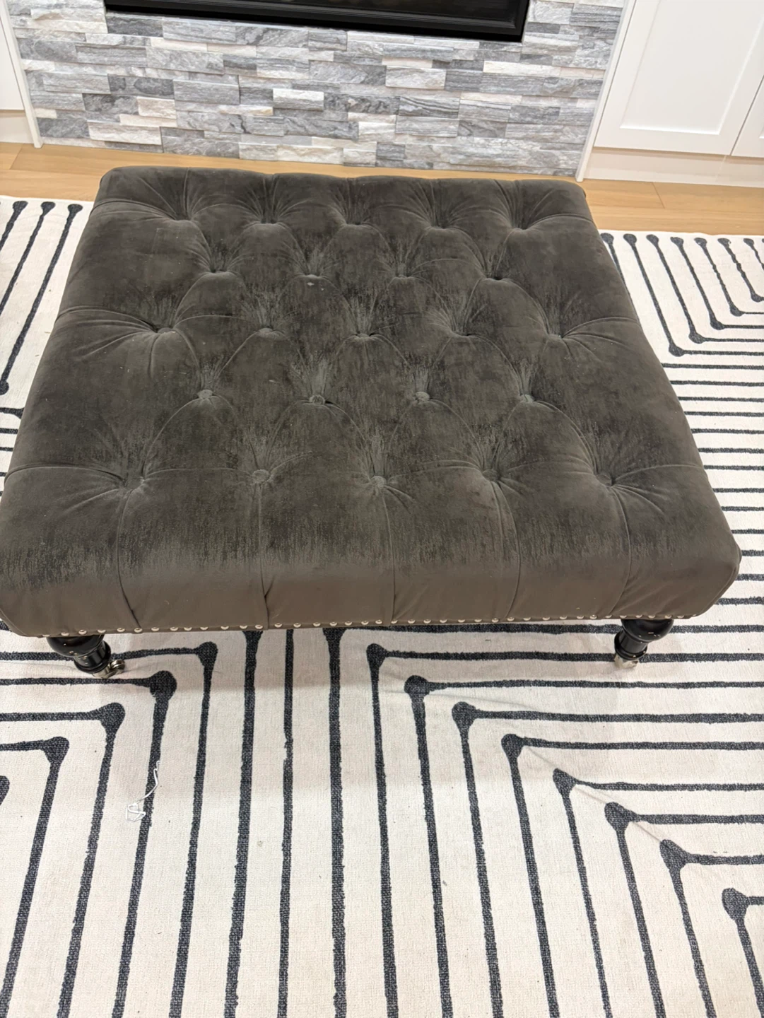 Tufted Square Ottoman - photo 2
