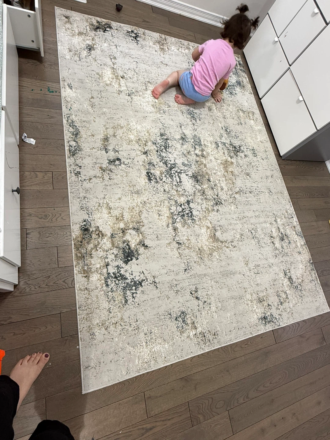 Area Rug - Abstract Pattern - photo 2