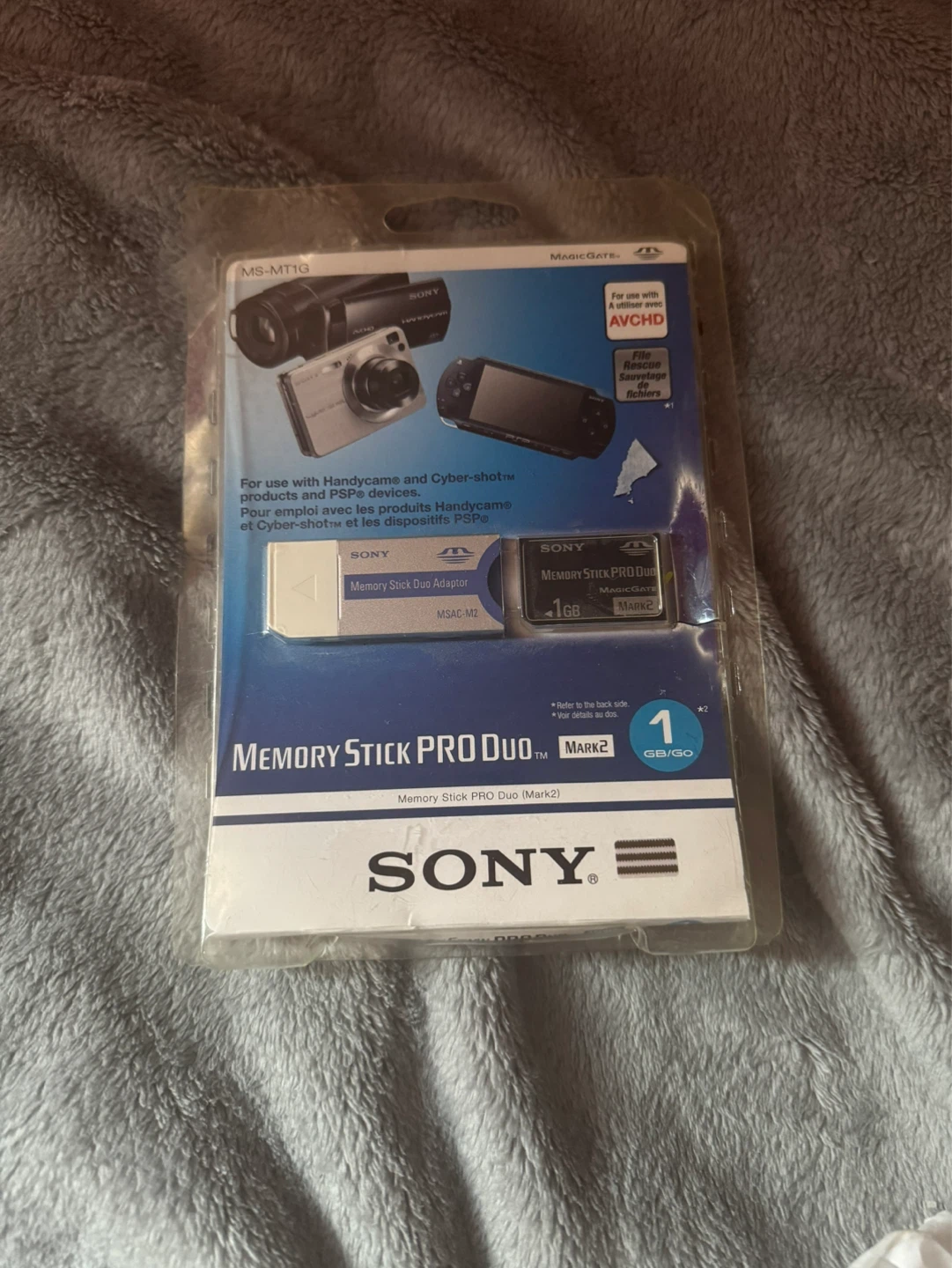 Sony 1GB Memory Stick PRO Duo (Mark2) with Adapter