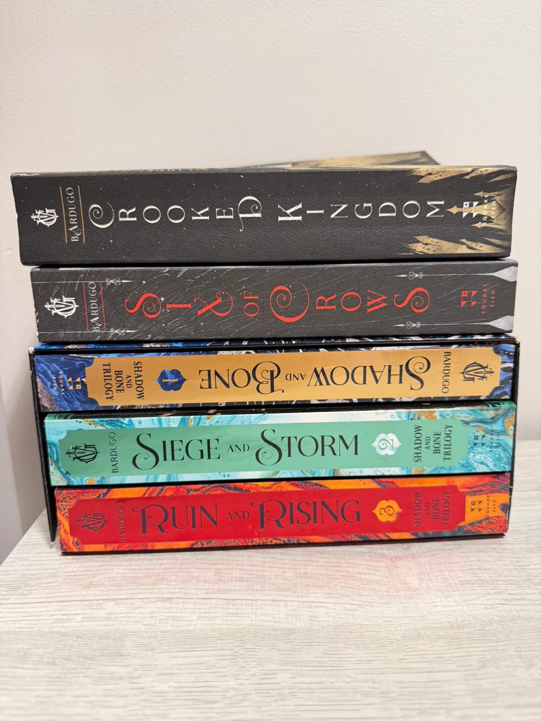 Shadow and Bone Trilogy Books by Leigh Bardugo