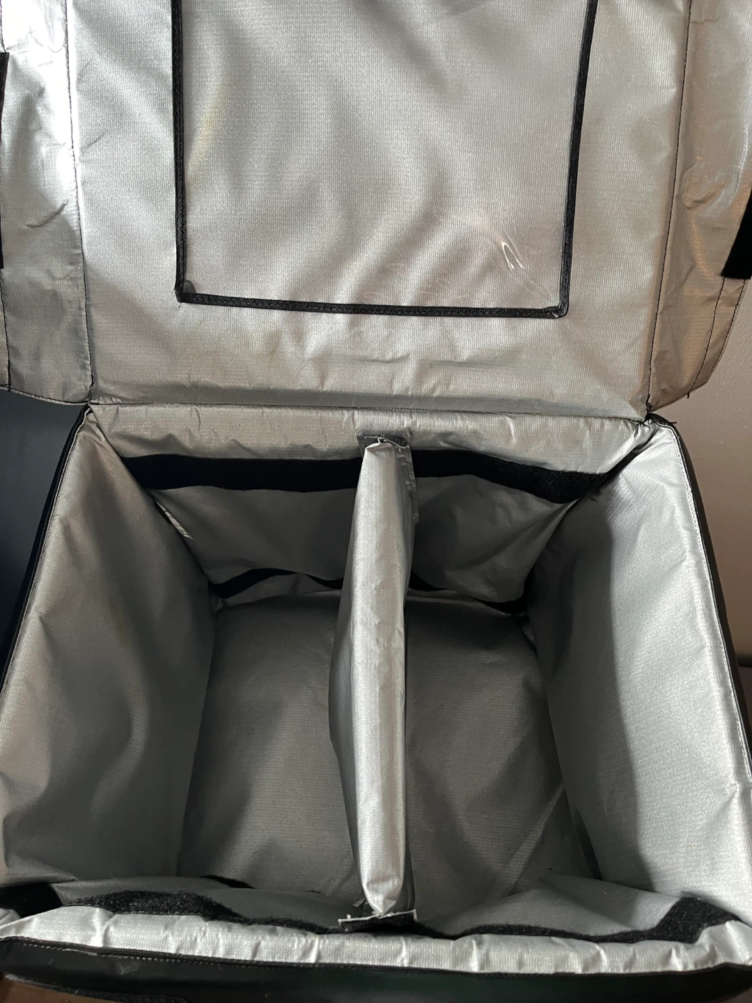 Black Insulated Food Delivery Bag - photo 4