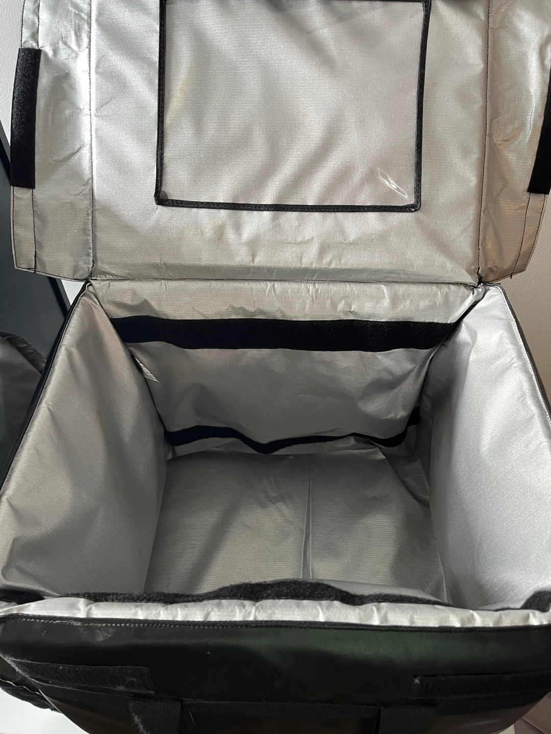 Black Insulated Food Delivery Bag - photo 5