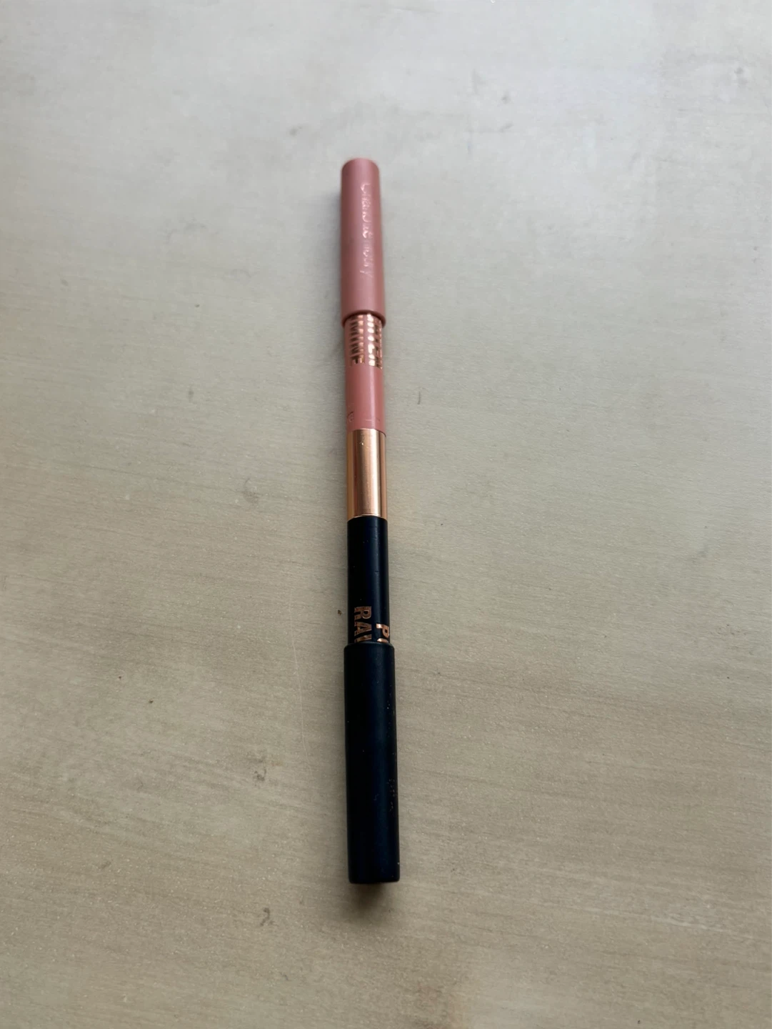 Charlotte Tilbury duo eyeliner
