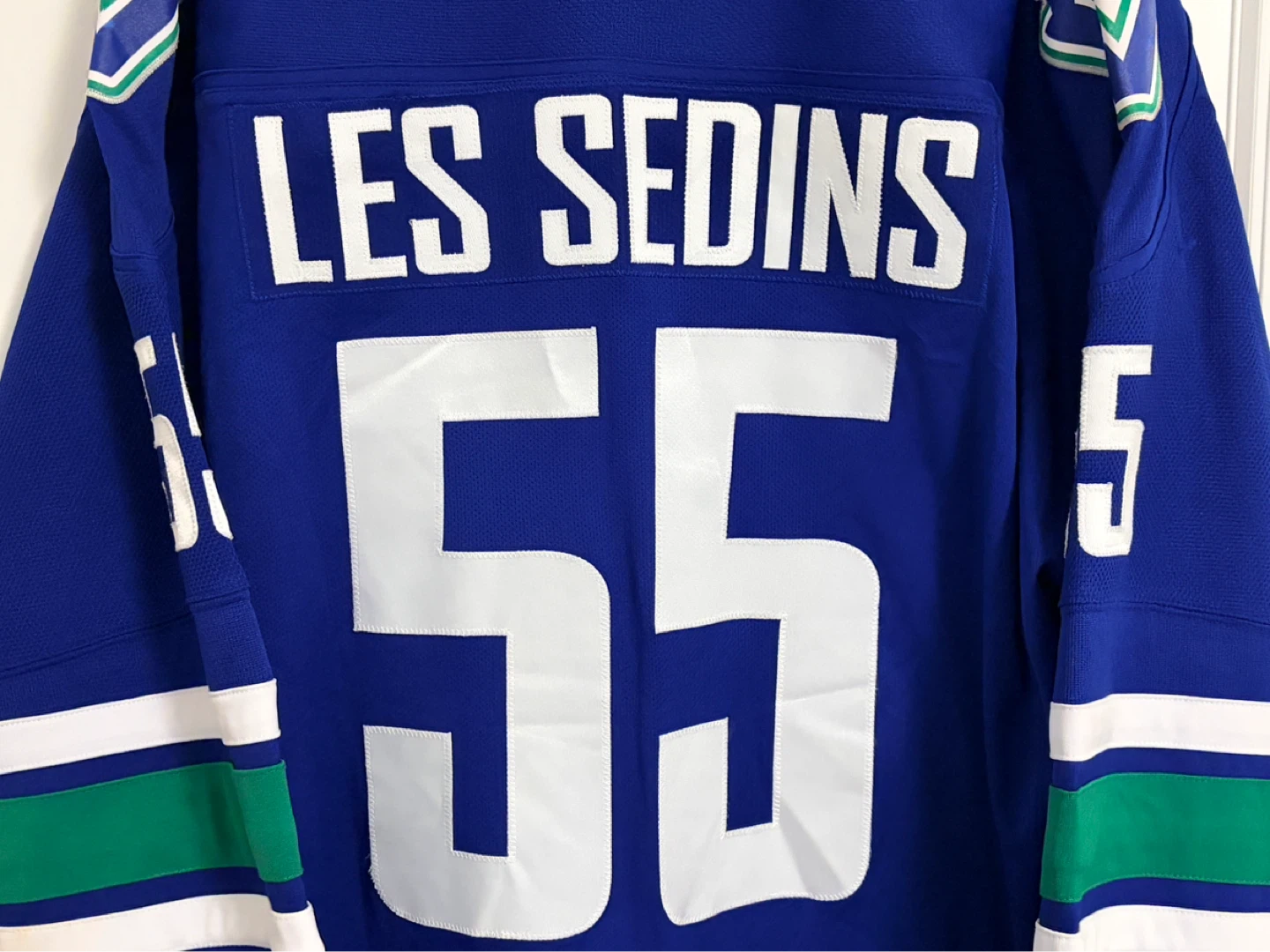 Authentic Reebok Canucks Henrik Daniel Les Sedins Jersey XXL - photo 2