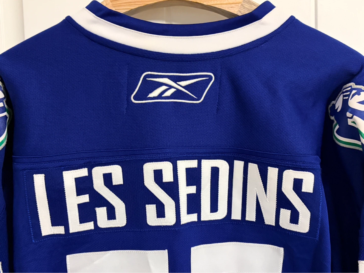 Authentic Reebok Canucks Henrik Daniel Les Sedins Jersey XXL - photo 3