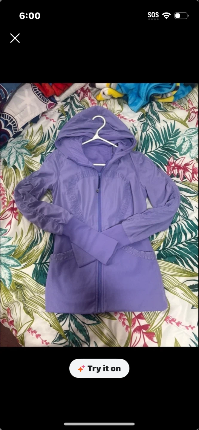 Lululemon Hooded Jacket - photo 2