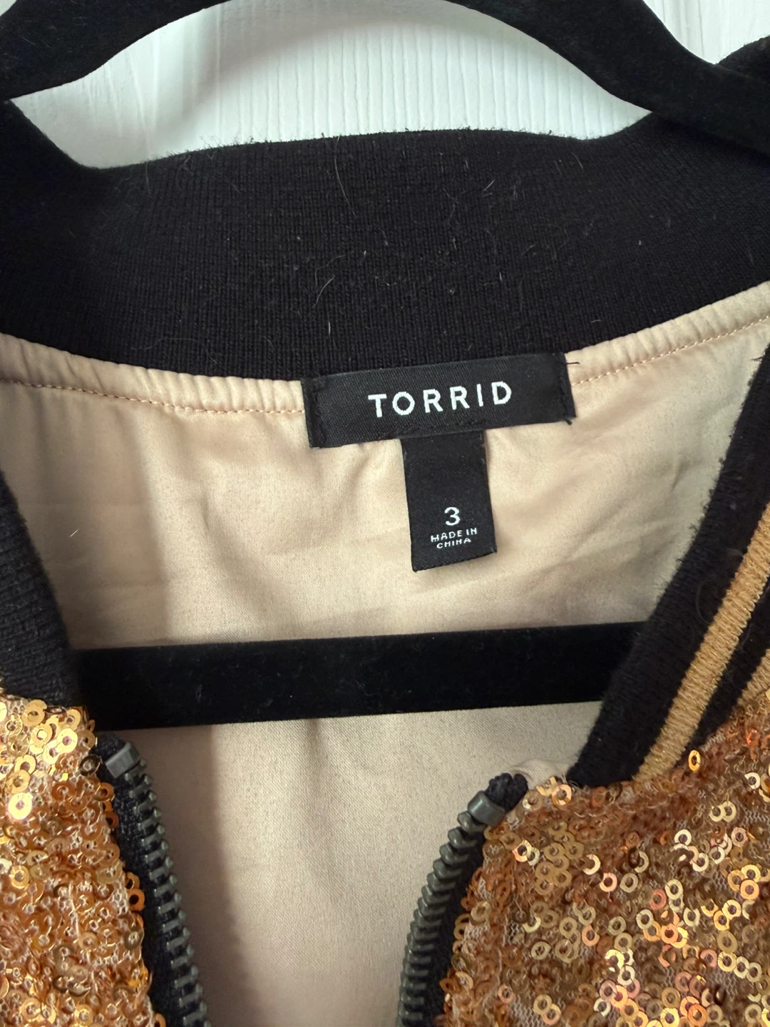 Torrid Gold Sequin Bomber Jacket Size 3x - photo 3
