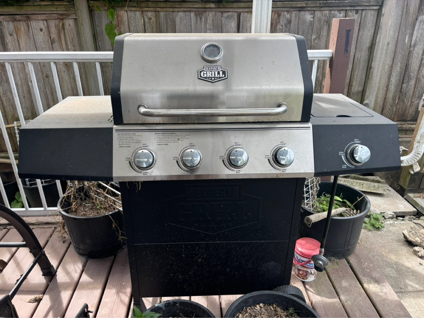 Expert Grill 4-Burner Propane BBQ