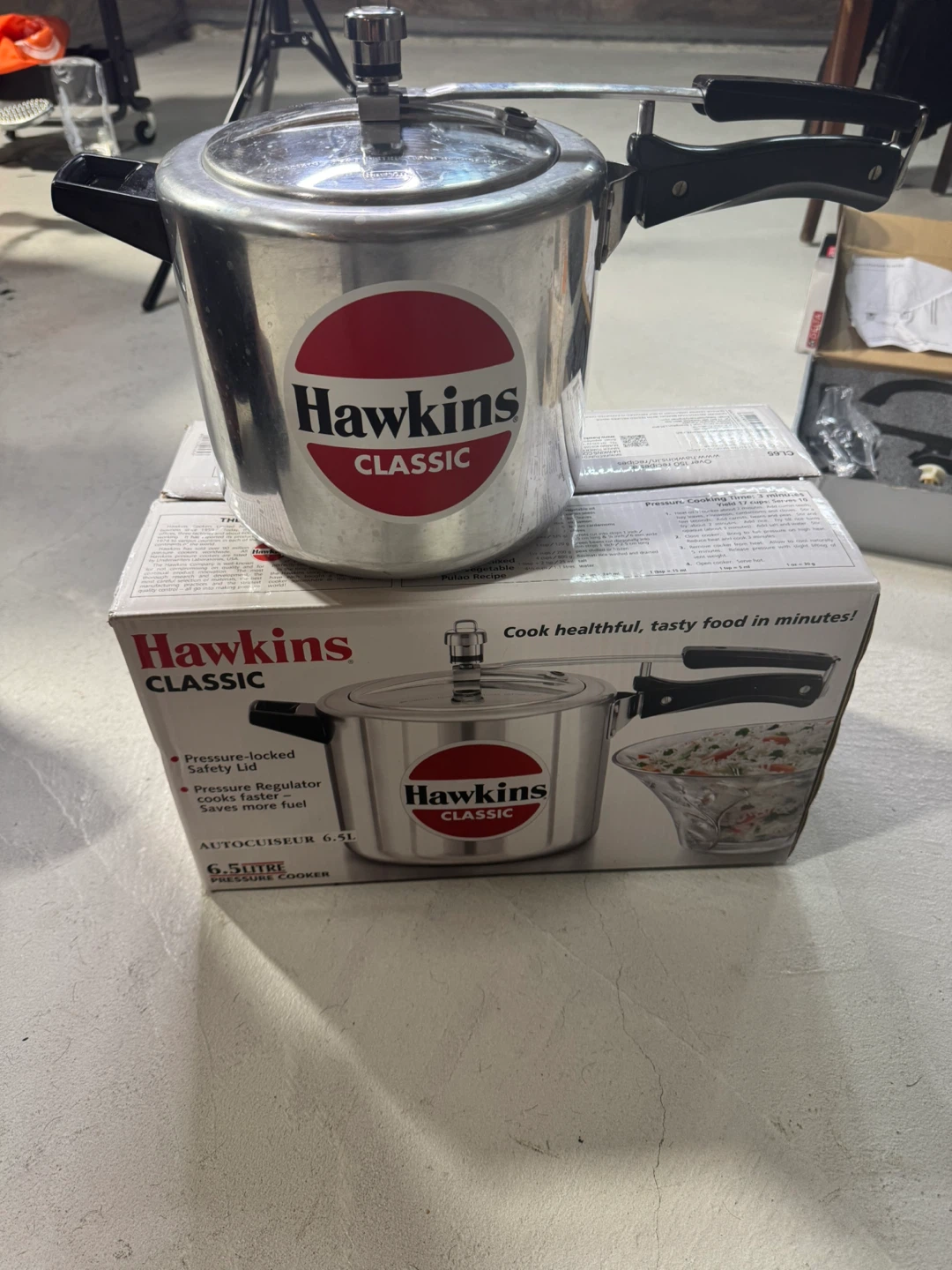 Hawkins Classic 6.5L Pressure Cooker