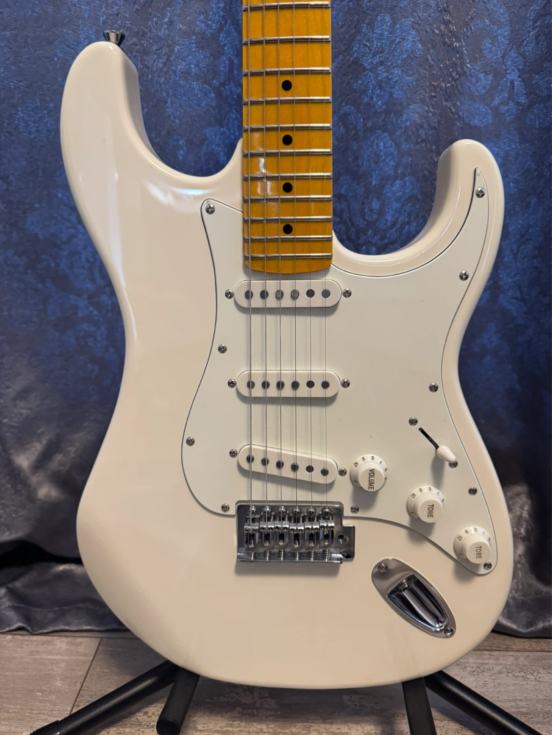 Tagima TG-530 Electric Guitar with Wayfinder Gig Bag & Freebies - photo 4