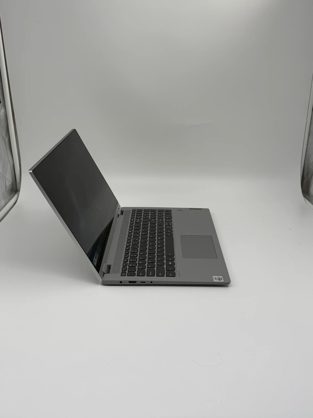 Touchscreen Lenovo Flex 5 15" Laptop 16 GB 500 SSD - photo 2