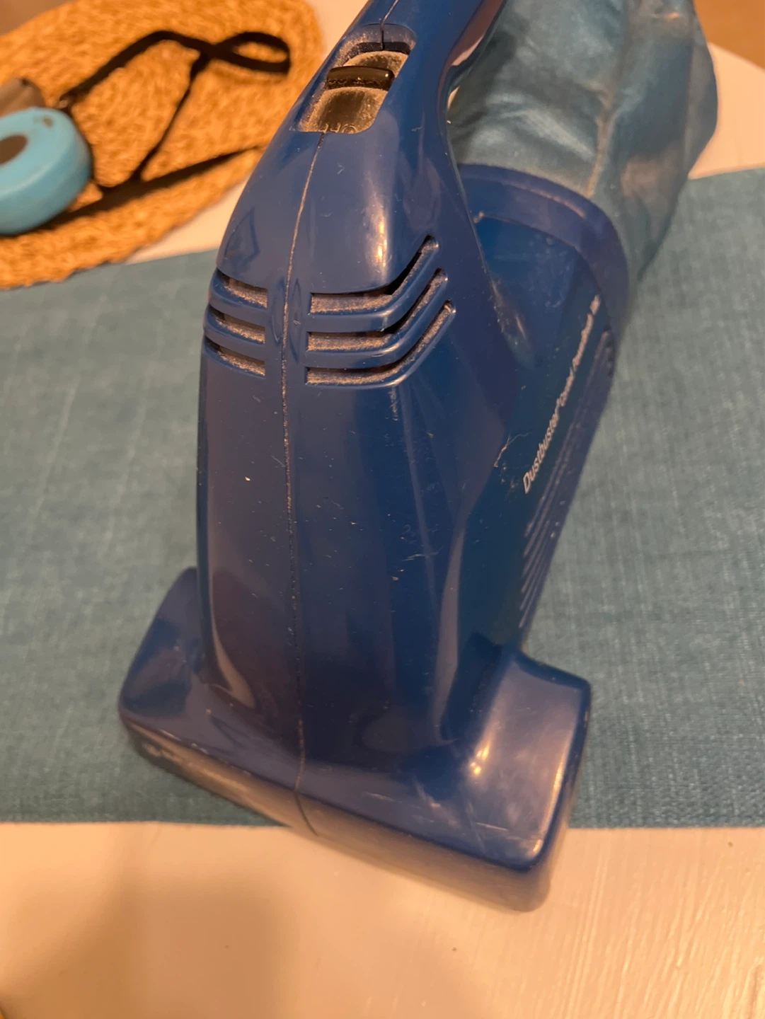 Black+Decker Dustbuster Corded PowerBrush Vac - photo 2