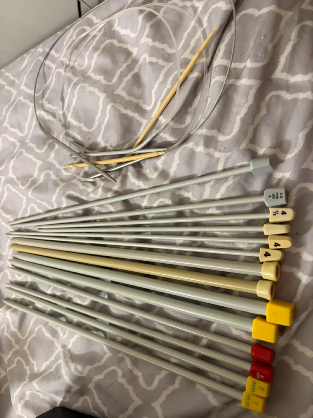 Knitting Needles Set