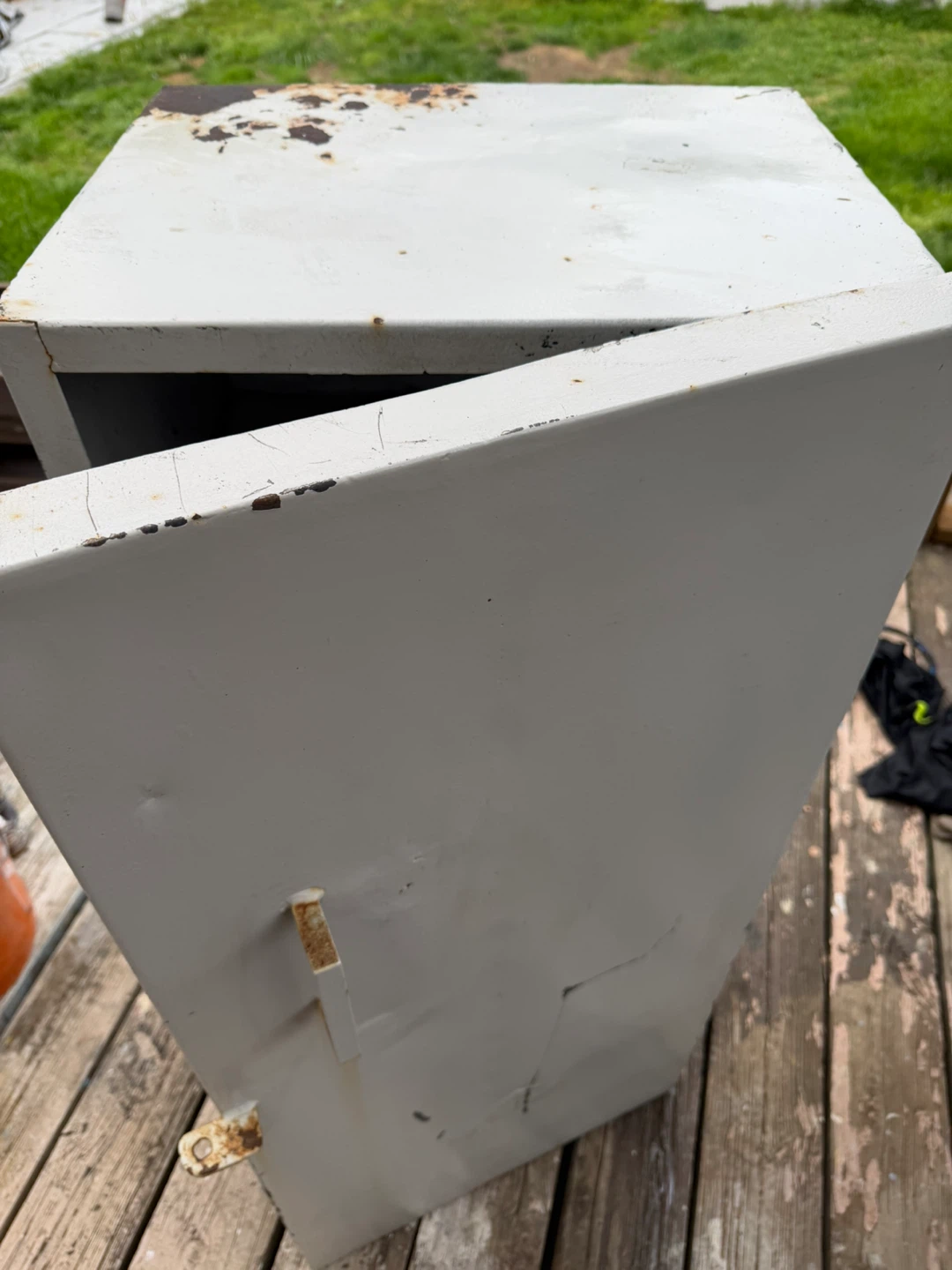 Vintage Metal Cabinet with Shelves - photo 3