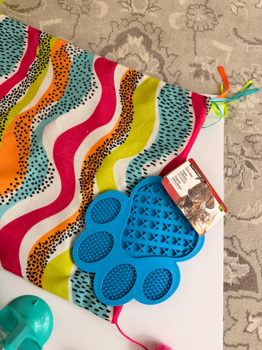 Assorted cat Toys & Accessories Bundle - photo 4