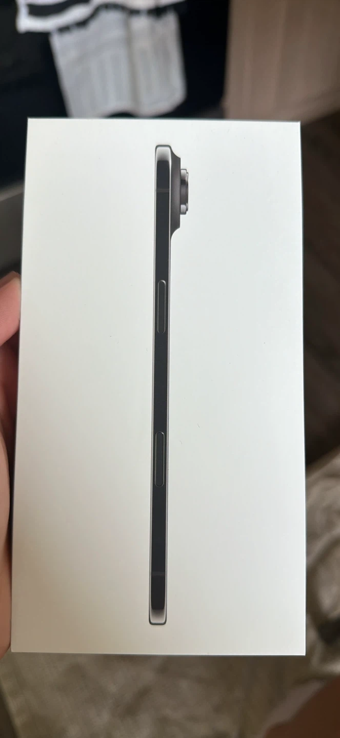 iPhone Air - photo 2