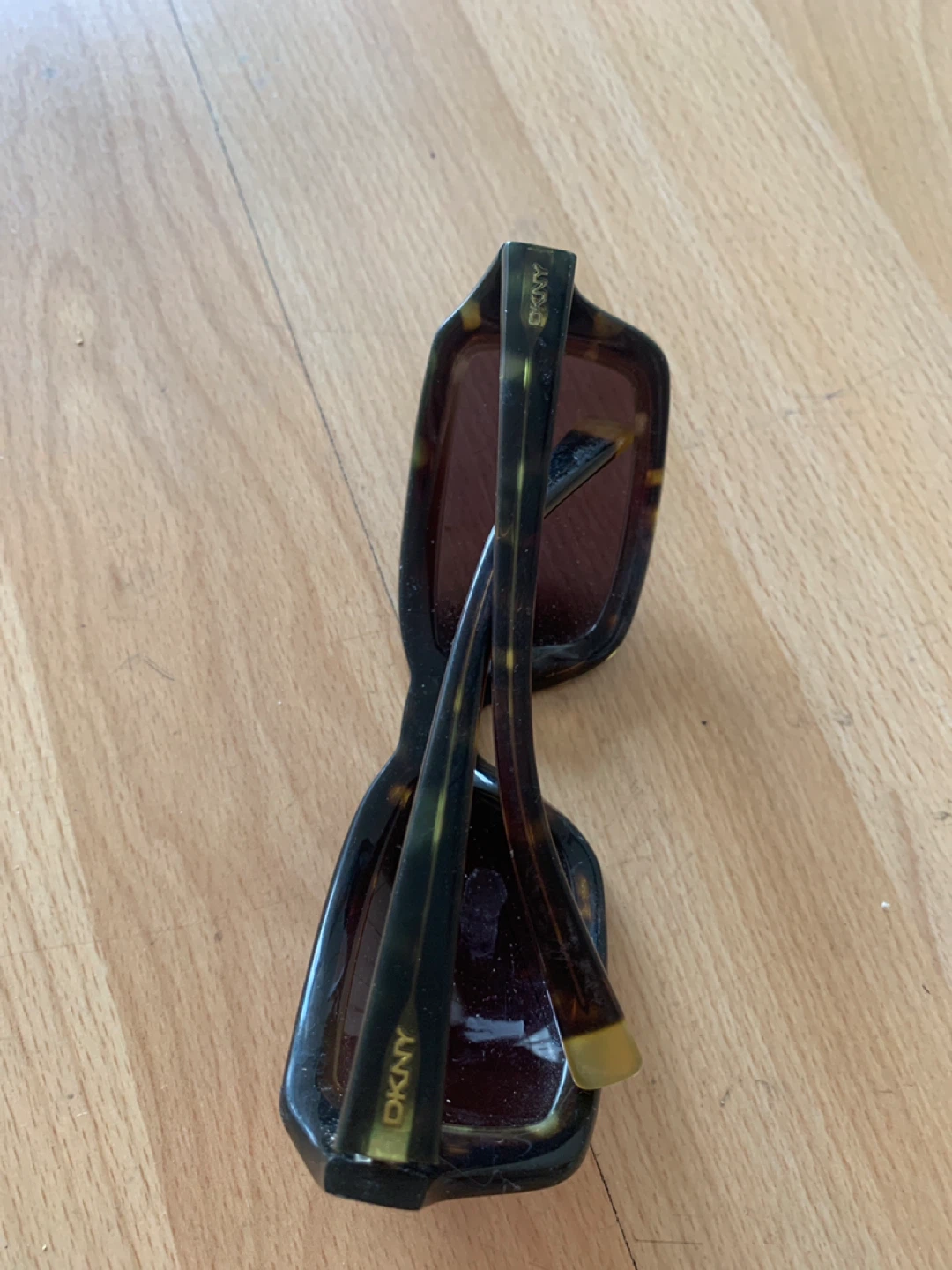 DKNY Tortoiseshell Sunglasses - photo 3