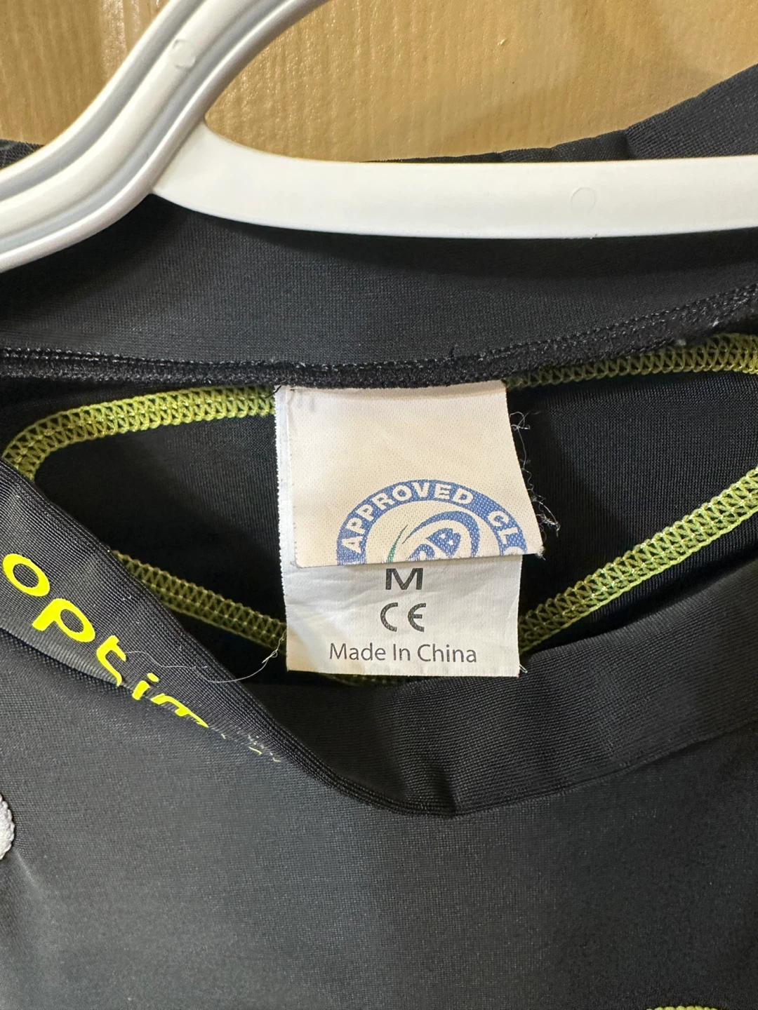 Optimum Padded Rugby Shirt - Size Medium - photo 3