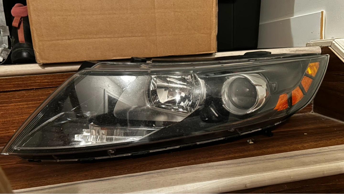 2011 - 2014 Kia optima Headlight Assembly