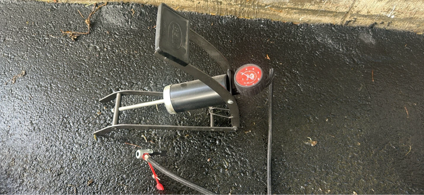 Bell Bicycle Floor Pump with Gauge - photo 2