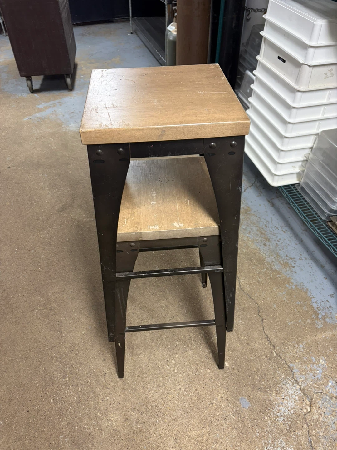Industrial Style Bar Stool with Wooden Seat - photo 2