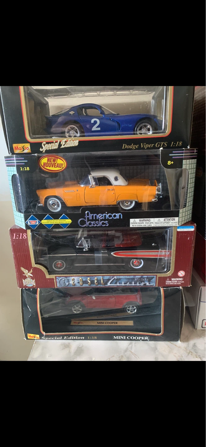 Assorted Die-Cast Model Cars - photo 5