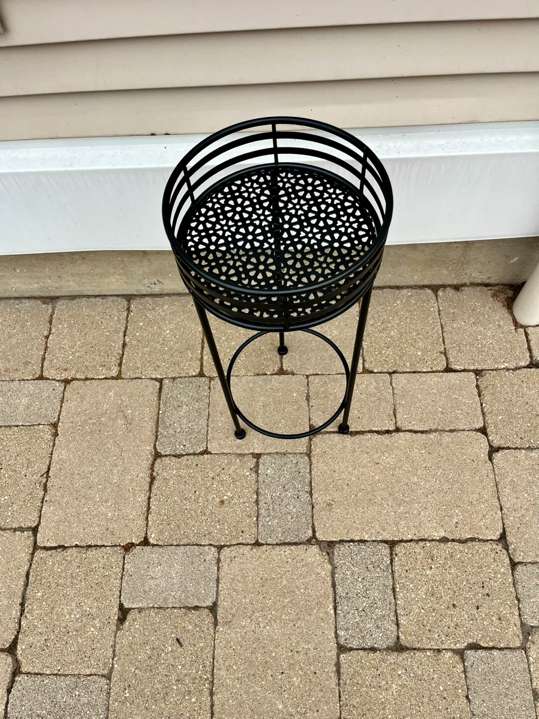 CUTE BLACK FLOWER/PLANT STAND - photo 3