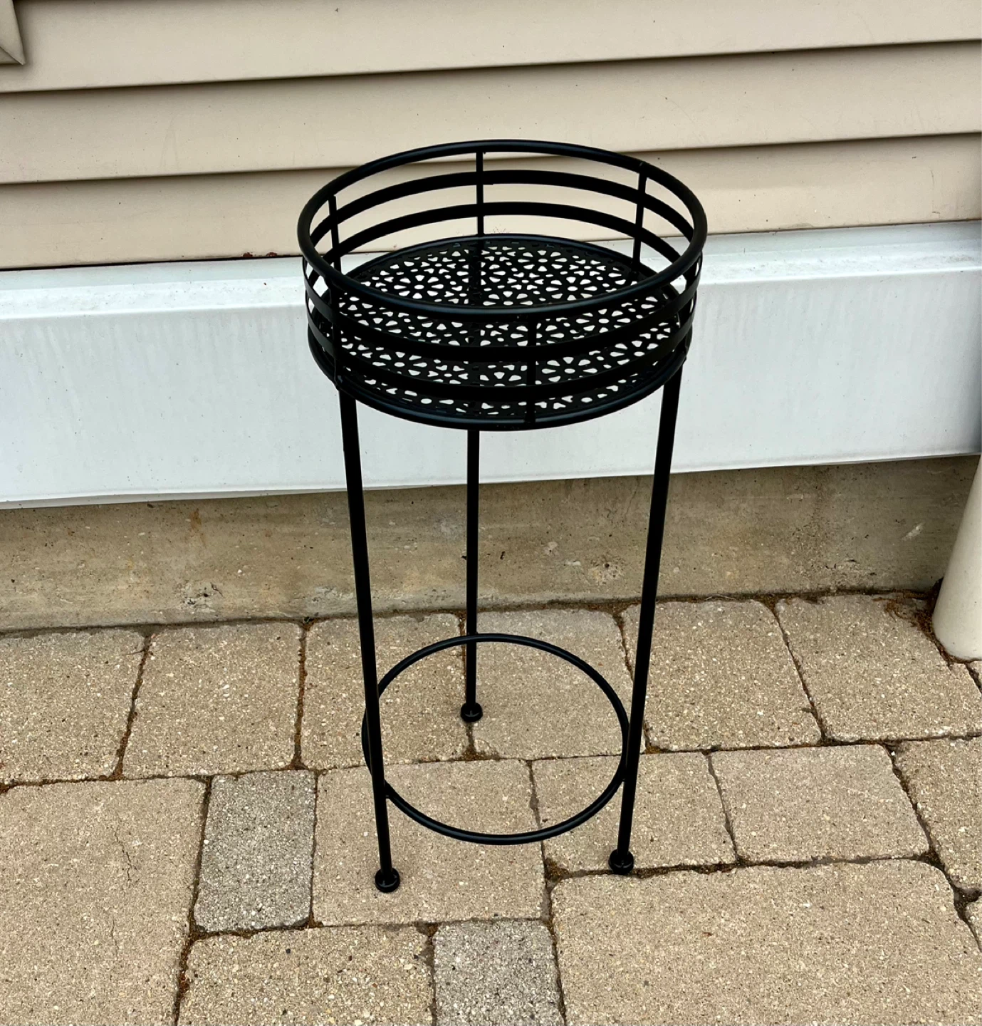 CUTE BLACK FLOWER/PLANT STAND - photo 2