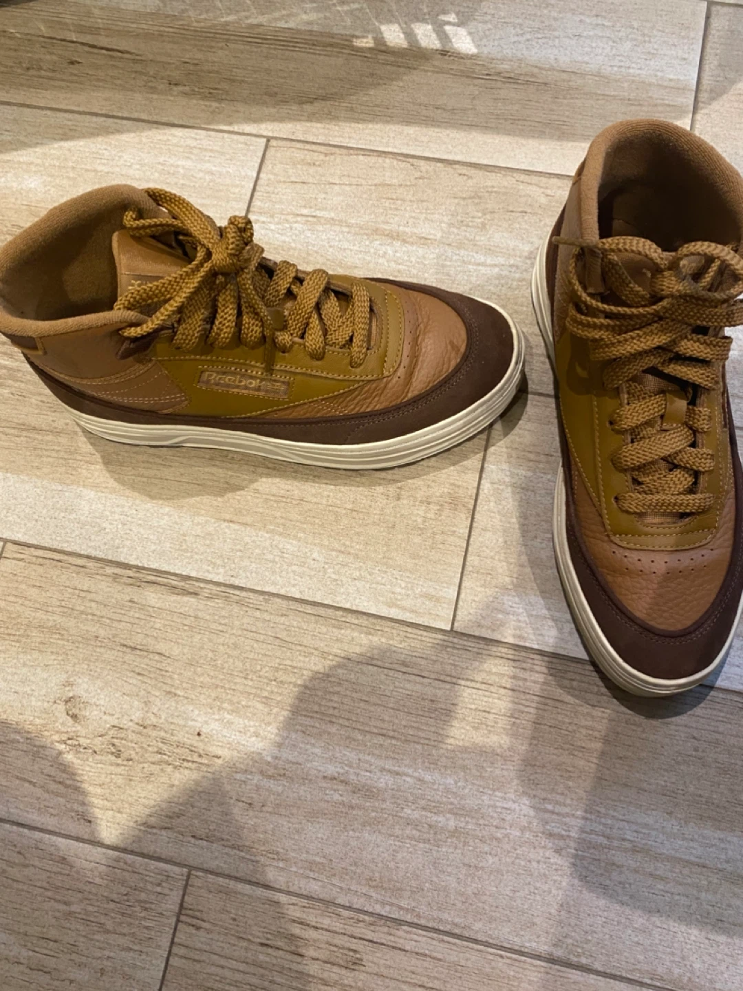 Reebok Mid-Top Sneakers