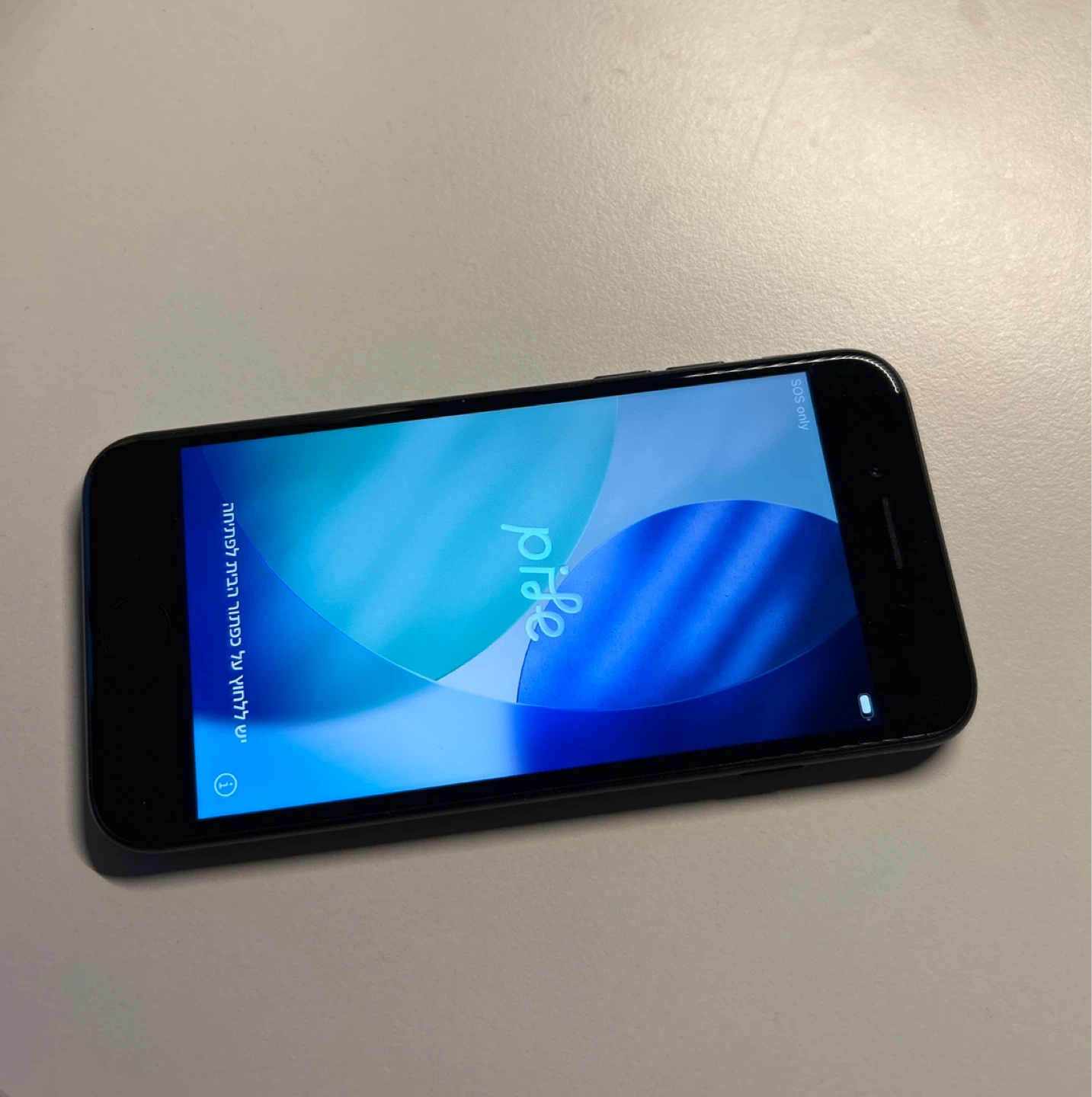 Apple iPhone SE (3rd Gen) - photo 3