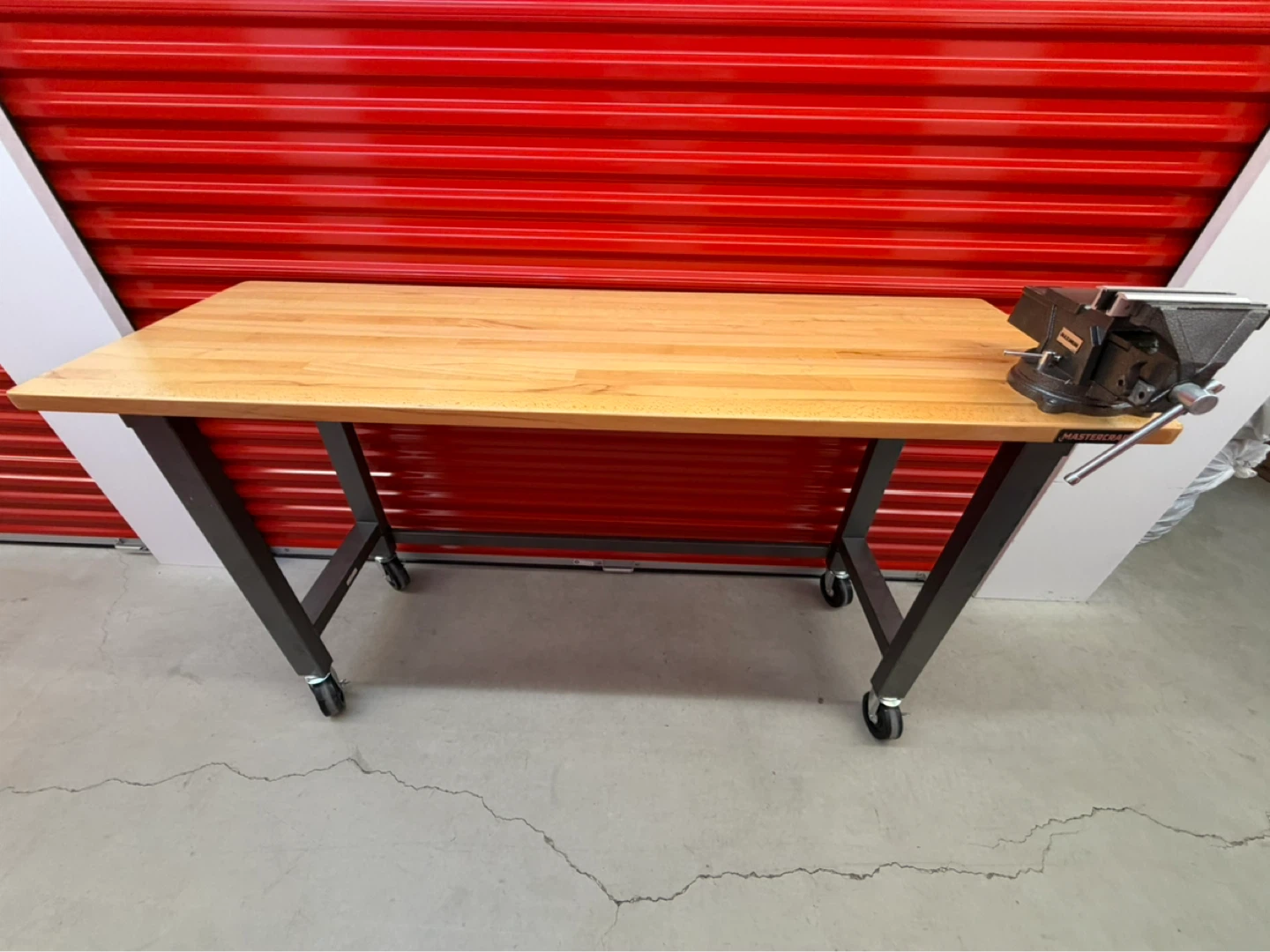 Masterwork Workbench with Maximum Vice