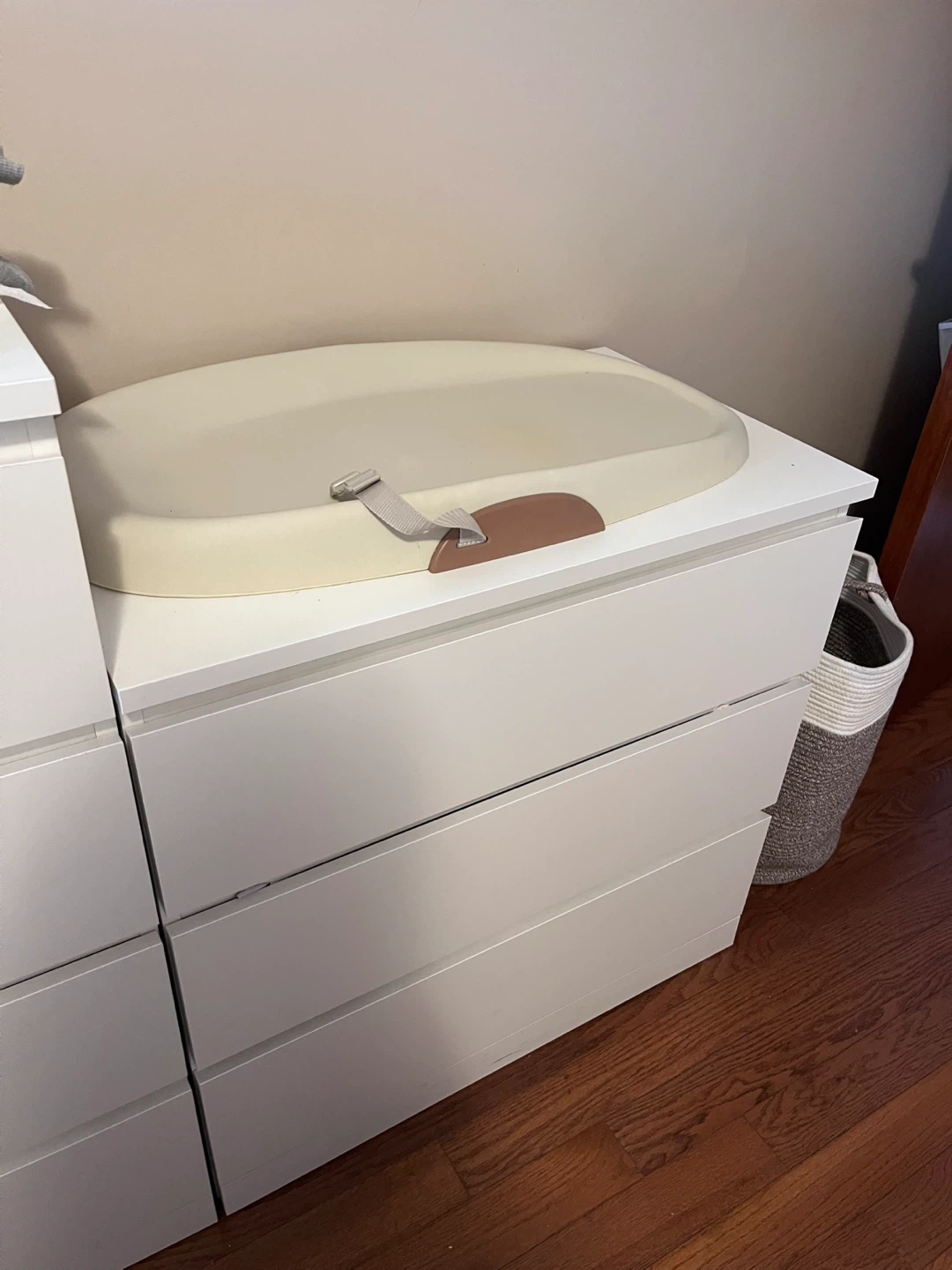 IKEA MALM 3-Drawer Dresser – White – Great Condition