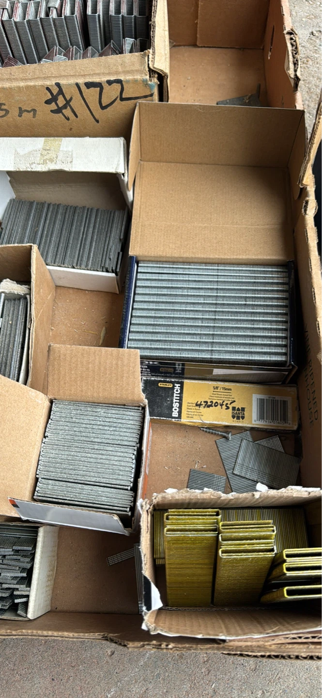 Bostitch Flooring Staples and Other Fasteners - photo 4