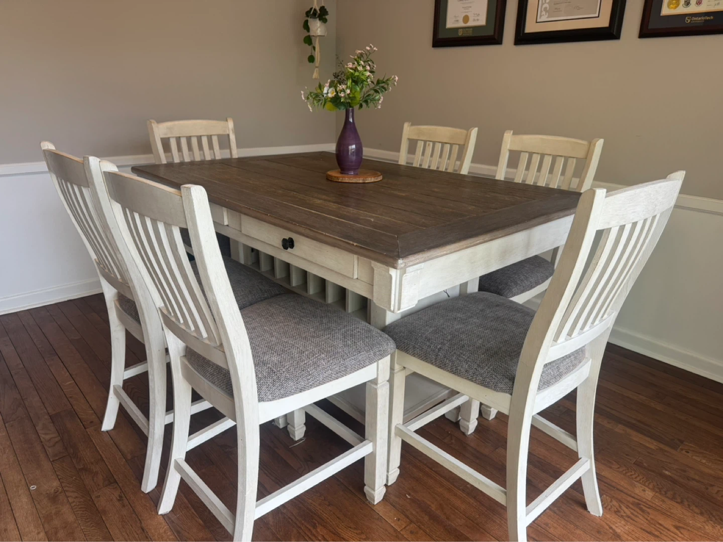 Dining table, 6 chairs and hutch. Matching set