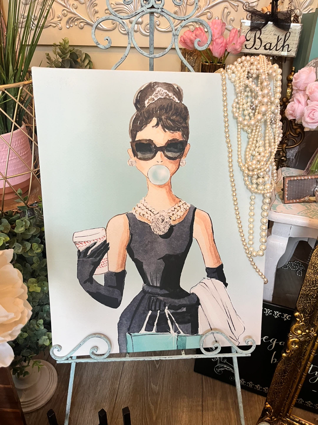 LOVELY AUDREY HEPBURN WALL DECOR