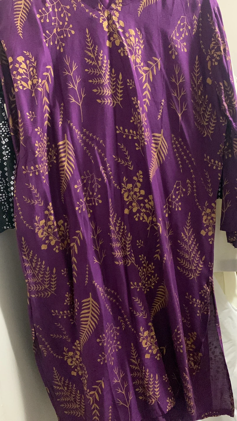 Women's Kurti Top - Black and Purple Floral Print